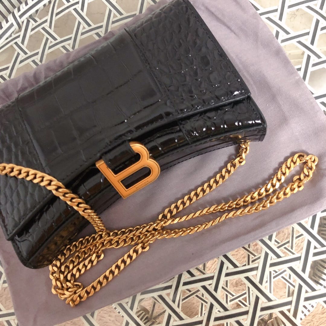 BALENCIAGA Hourglass Wallet On Chain In Crocodile Embossed Leather - Black & Gold Hardware