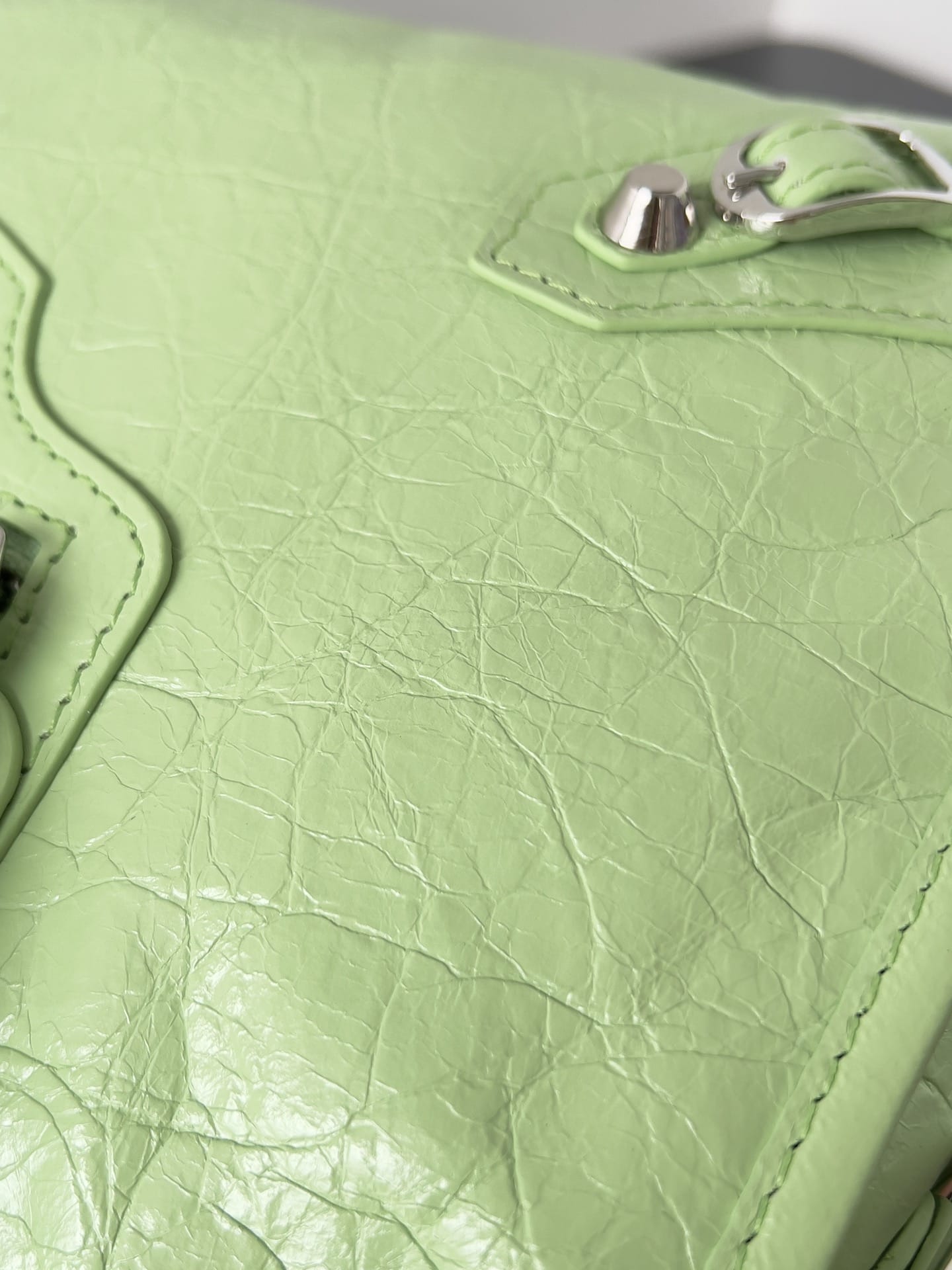 BALENCIAGA Le City Small Bag In Lambskin Leather - Green