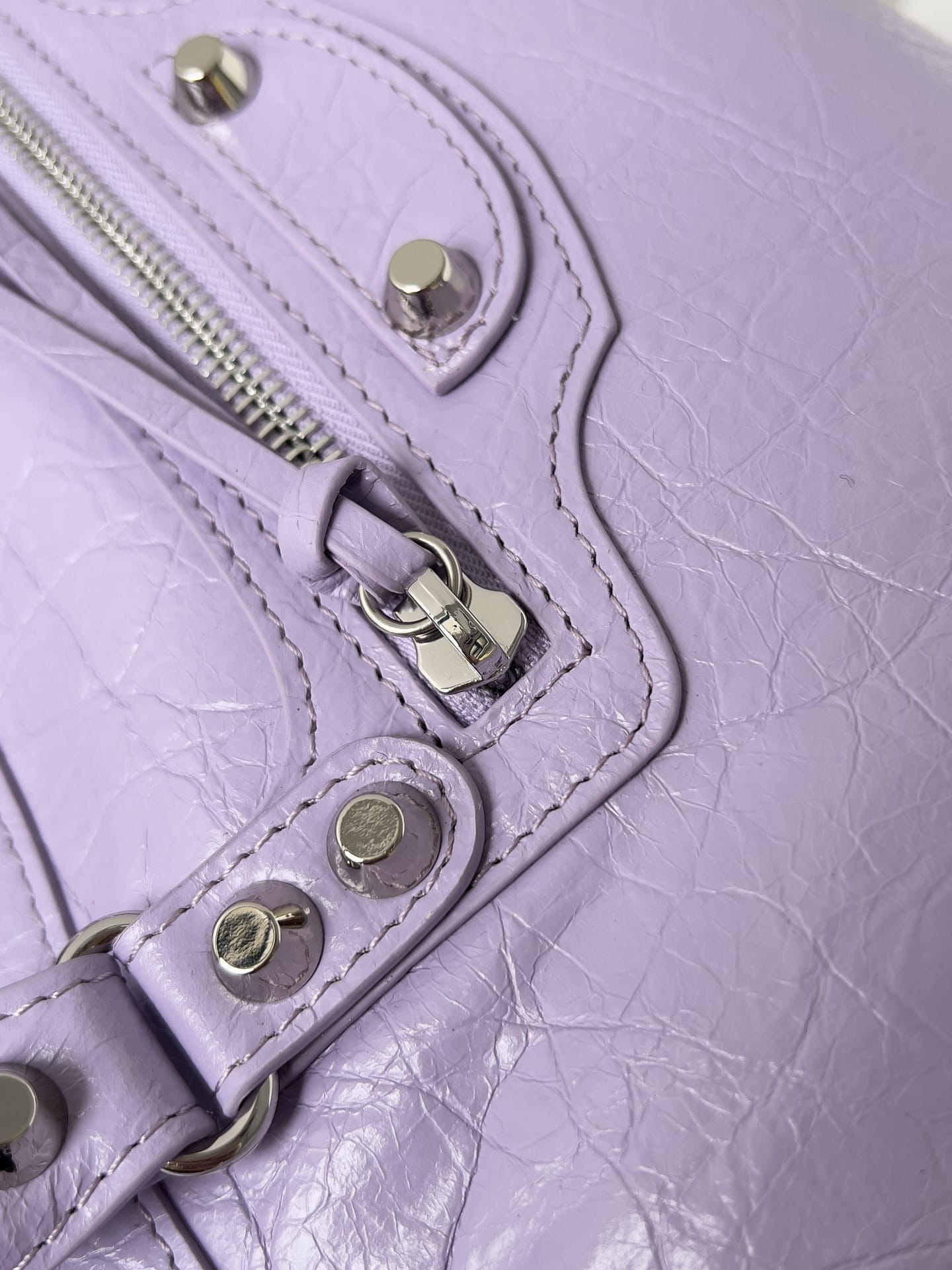 BALENCIAGA Le City Small Bag In Lambskin Leather - Purple