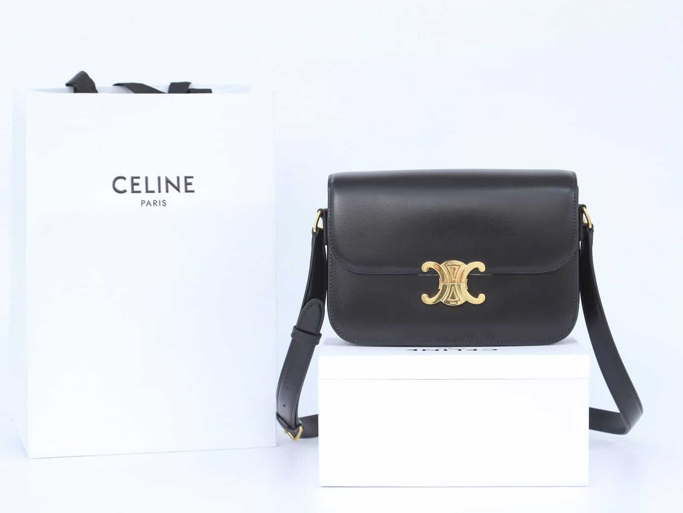 CELINE Classique Triomphe Bag In Shiny Calfskin - Black