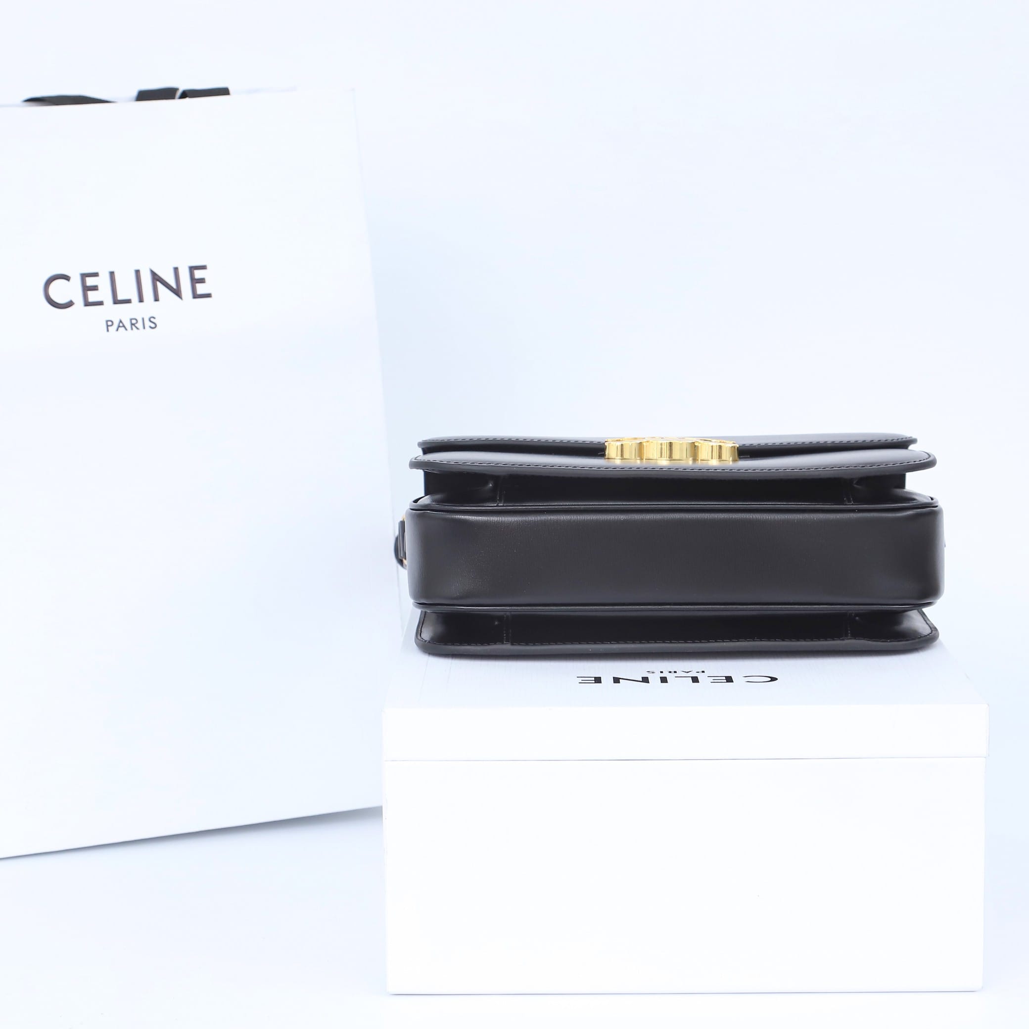 CELINE Classique Triomphe Bag In Shiny Calfskin - Black