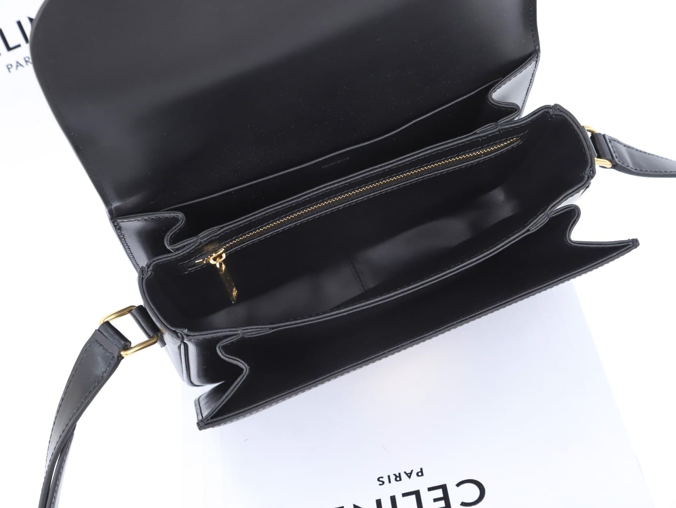 CELINE Classique Triomphe Bag In Shiny Calfskin - Black