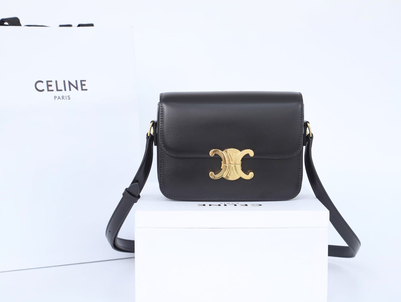 CELINE Teen Triomphe Bag In Shiny Calfskin - Black