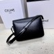 CELINE Teen Triomphe Bag In Shiny Calfskin - Black & Silver