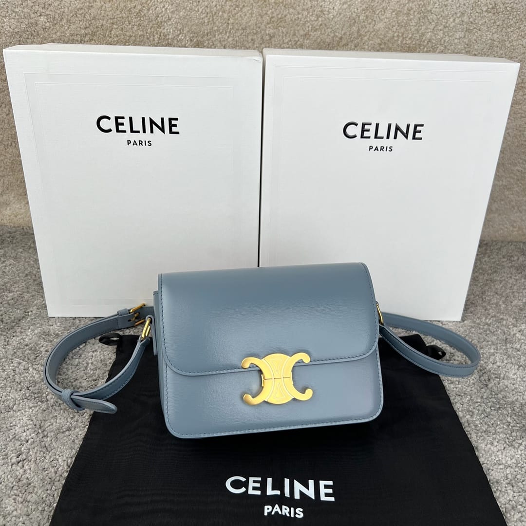 CELINE Teen Triomphe Bag In Shiny Calfskin - California Blue