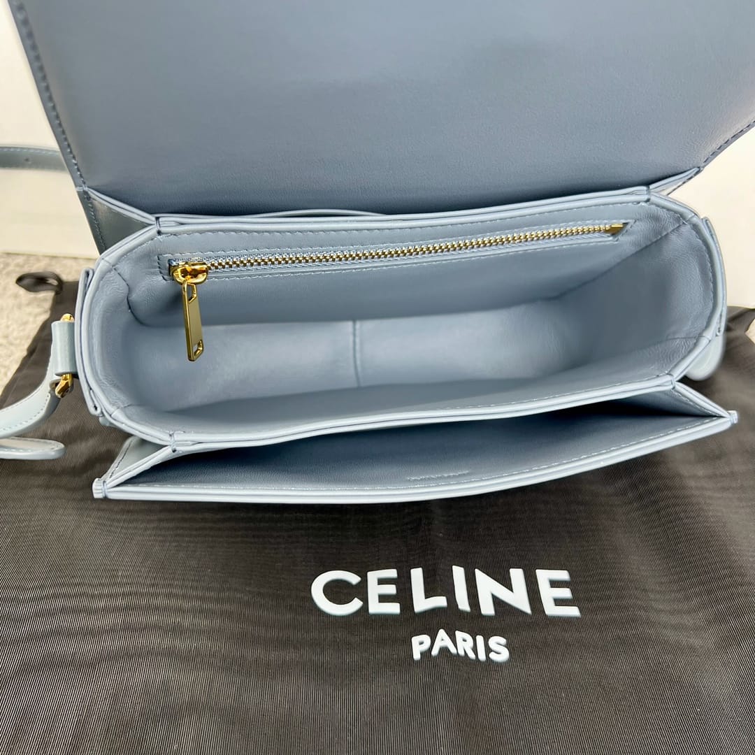 CELINE Teen Triomphe Bag In Shiny Calfskin - California Blue