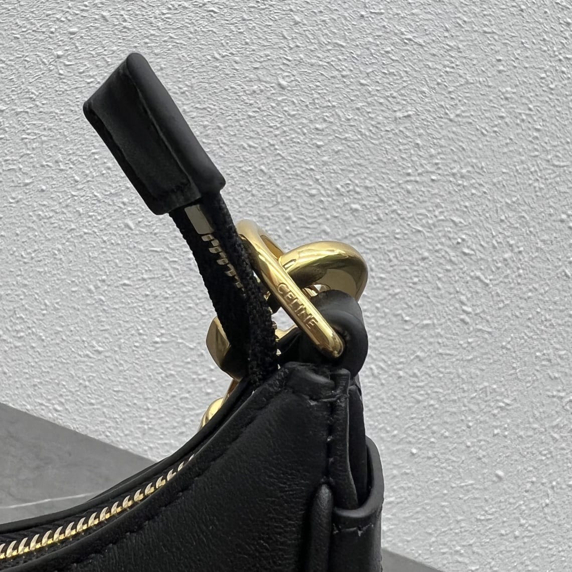 CELINE Medium Ava Strap Bag In Calfskin - Black