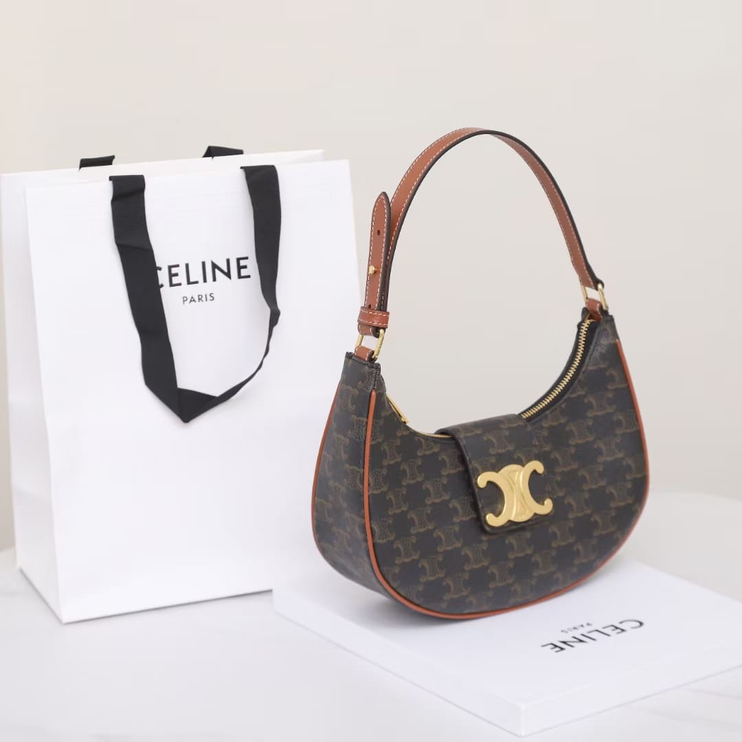 CELINE Medium Ava Triomphe Bag In Triomphe Canvas And Calfskin - Black