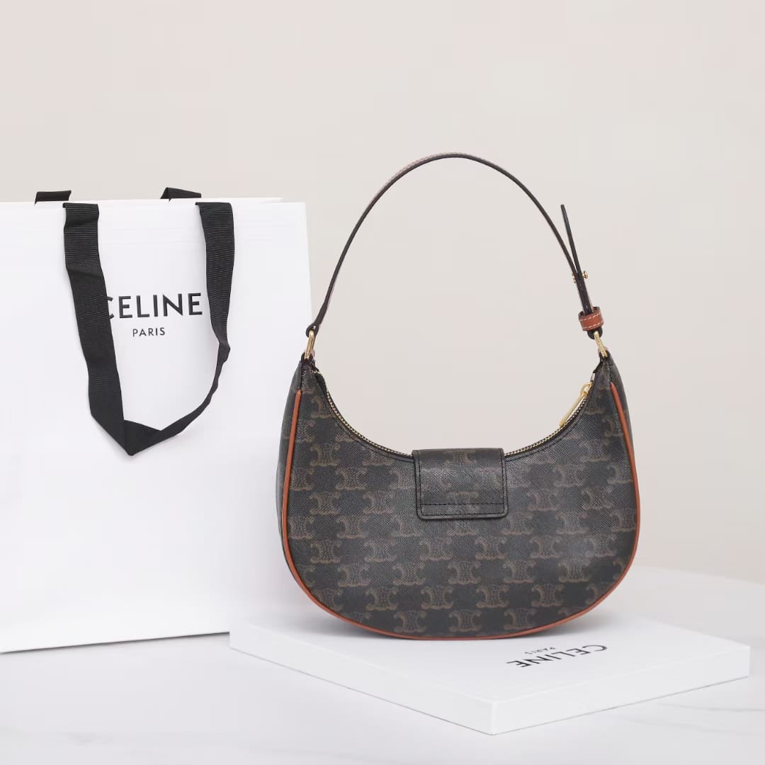 CELINE Medium Ava Triomphe Bag In Triomphe Canvas And Calfskin - Black