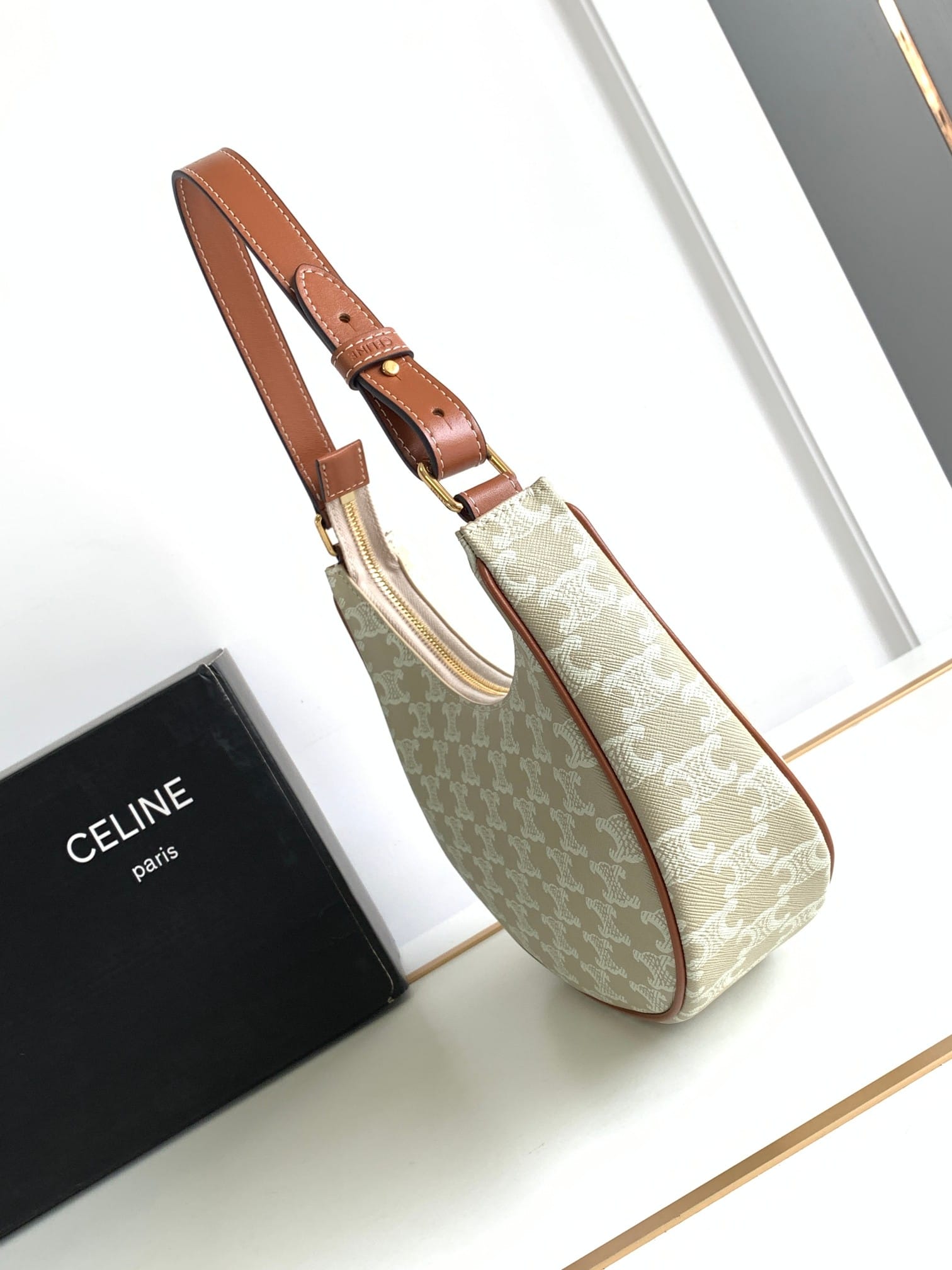 CELINE Medium Ava Bag In Triomphe Canvas And Calfskin - Grege