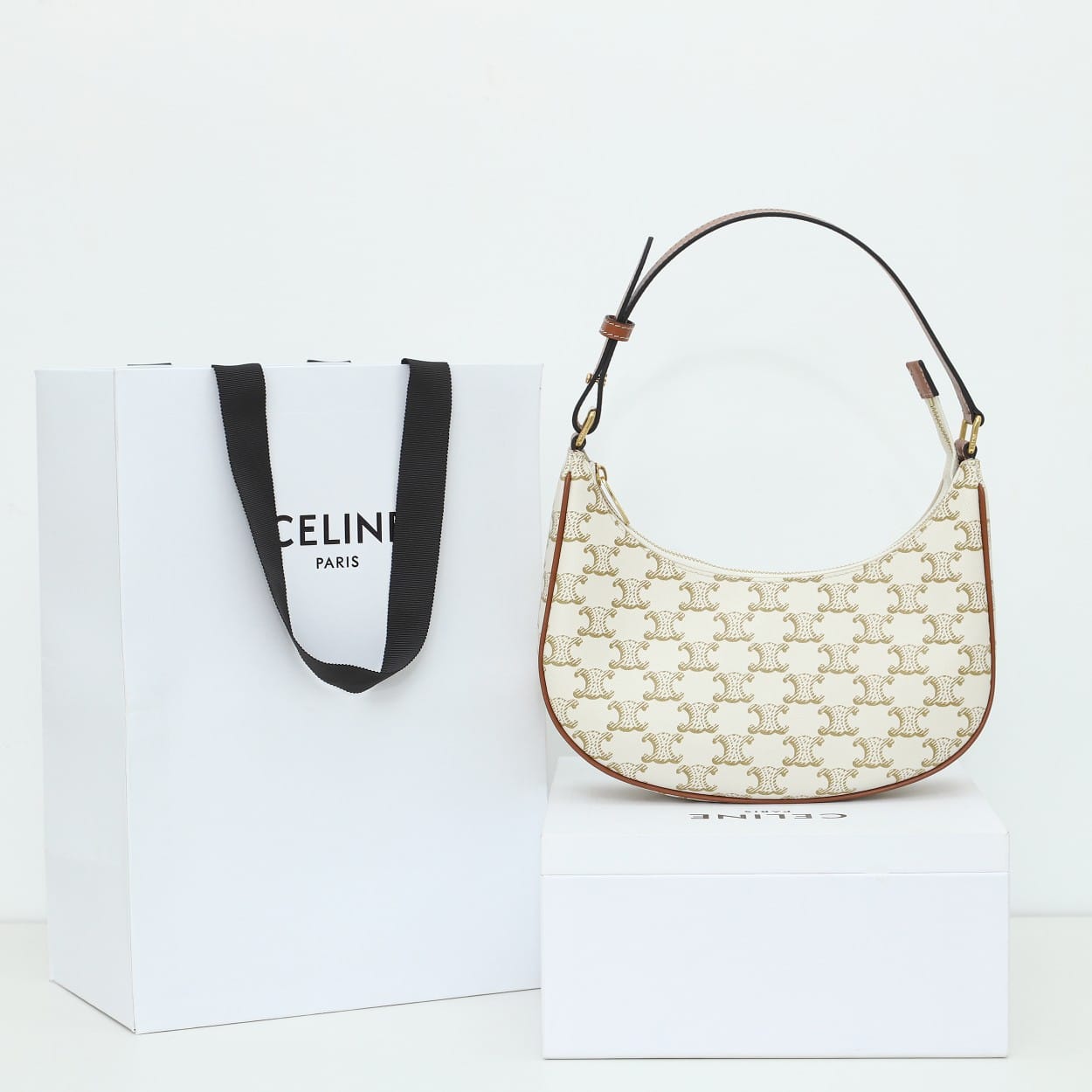 CELINE Medium Ava Bag In Triomphe Canvas And Calfskin - White