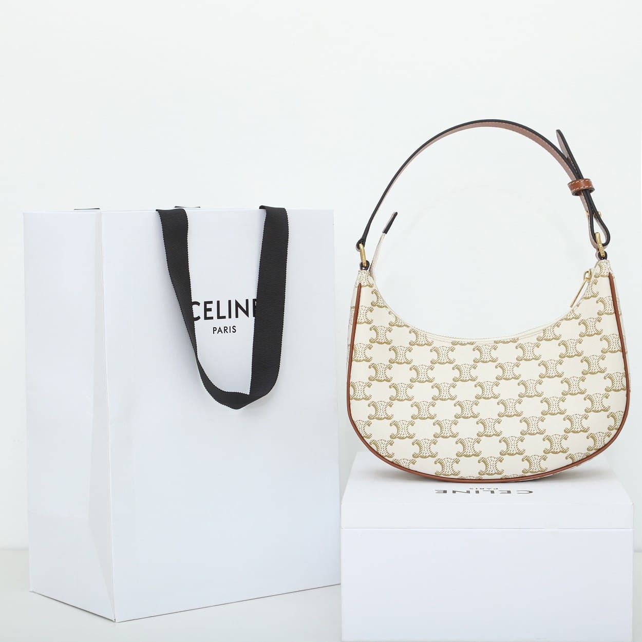 CELINE Medium Ava Bag In Triomphe Canvas And Calfskin - White