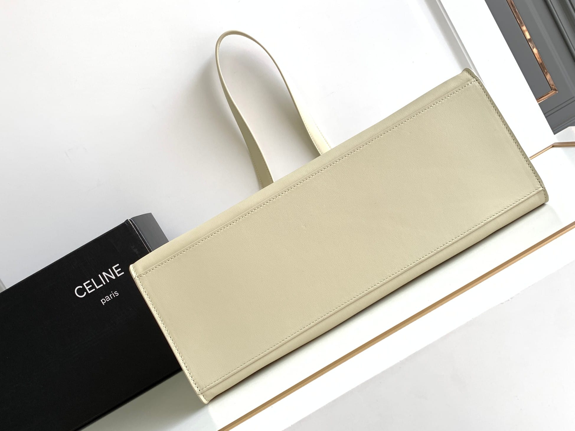 CELINE CABAS 16 Soft in Smooth Calfskin - Limestone