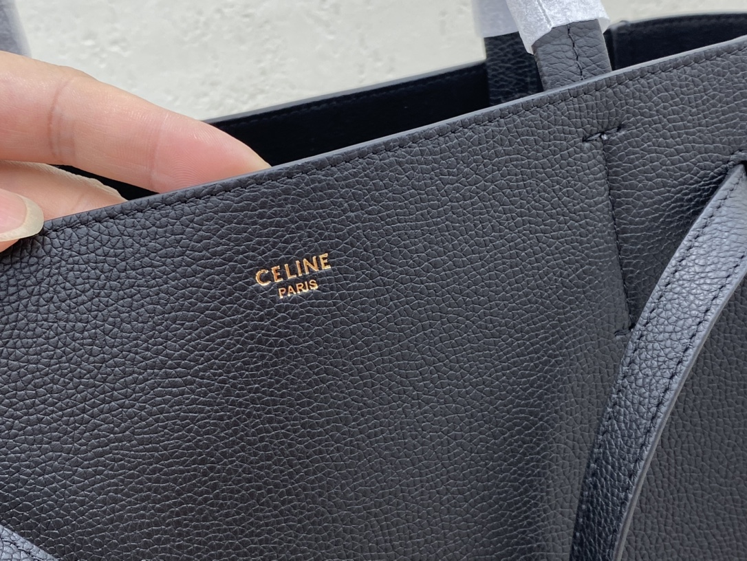 CELINE Cabas Phantom Small Tote Bag in Grained Calfskin - Black