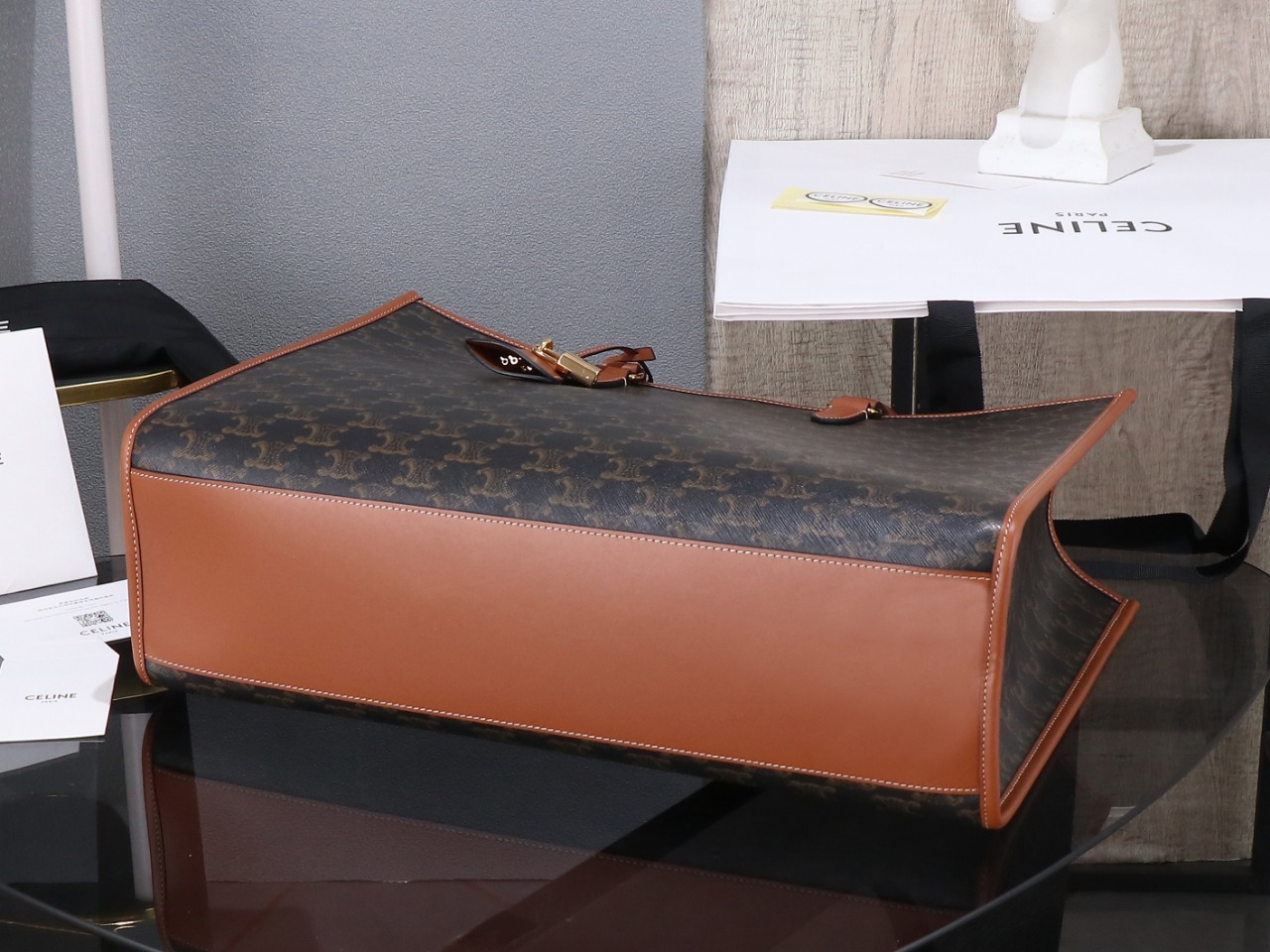 CELINE Small Horizontal Cabas In Triomphe Canvas And Calfskin - Tan