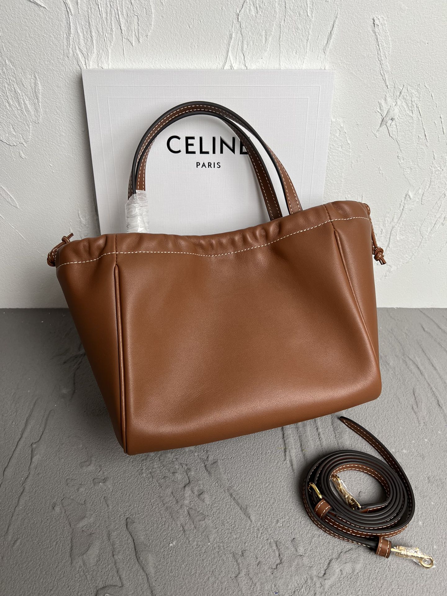 CELINE Small Cabas Drawstring Cuir Triomphe in Smooth Calfskin - Tan