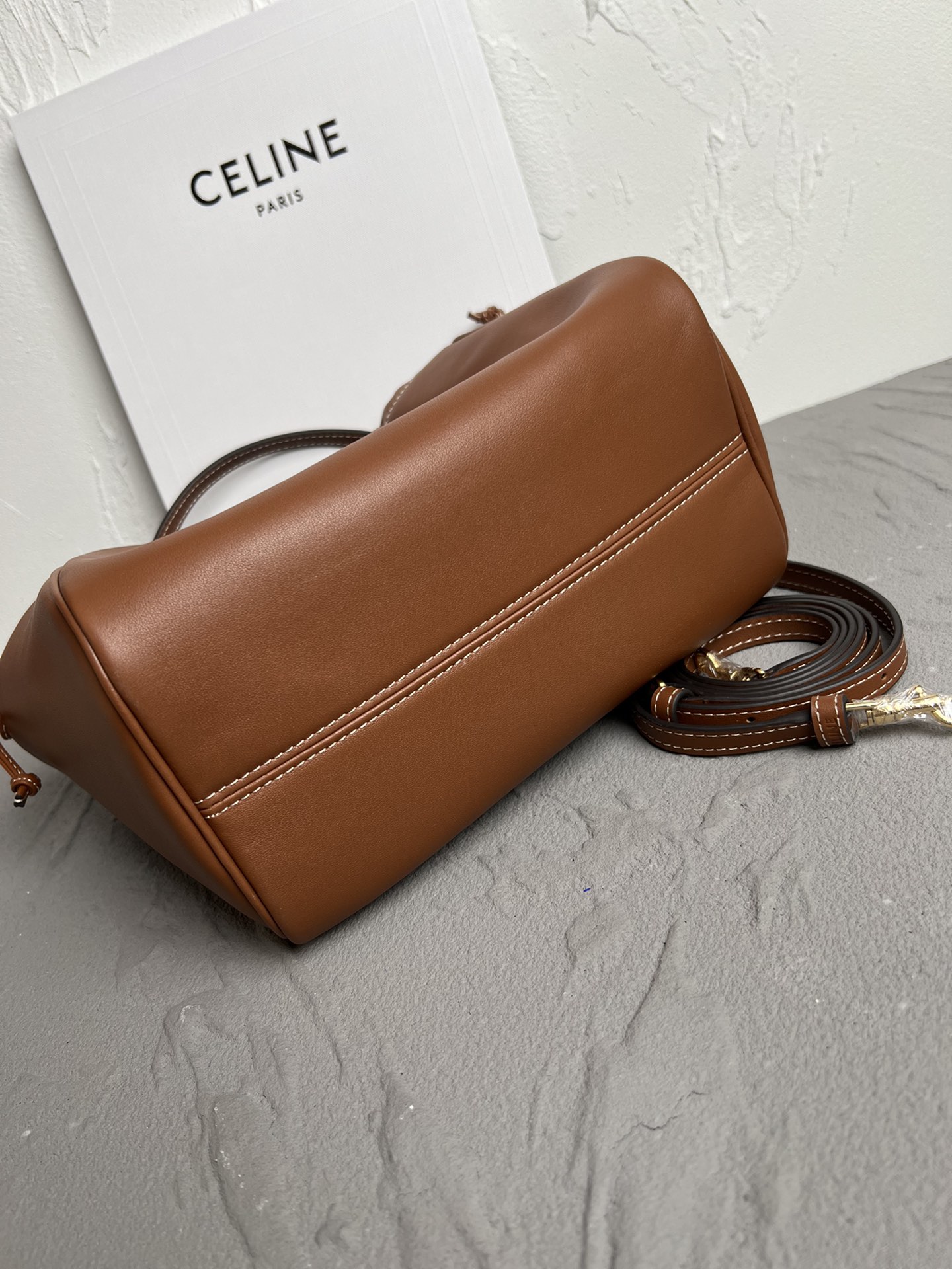 CELINE Small Cabas Drawstring Cuir Triomphe in Smooth Calfskin - Tan