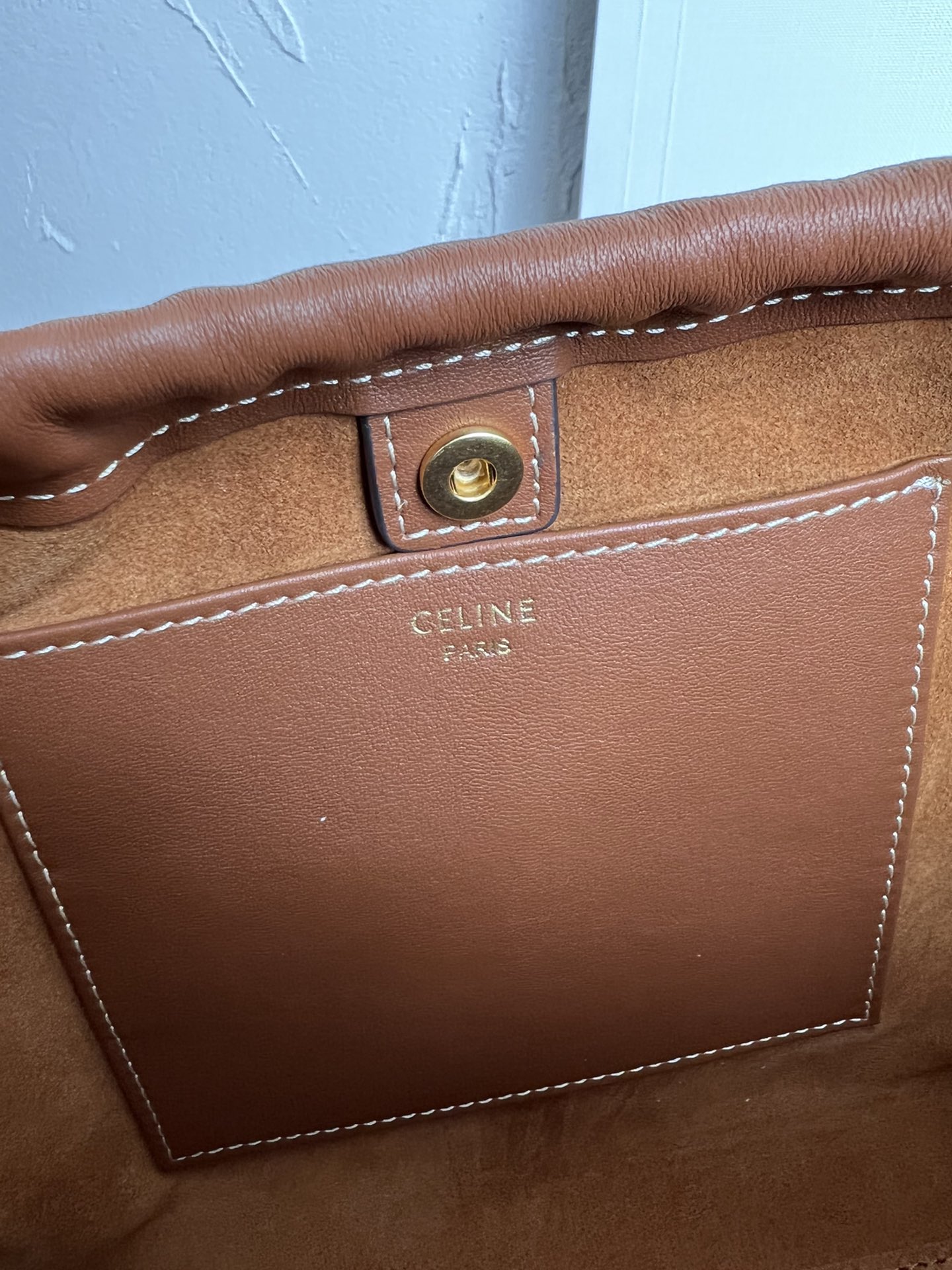 CELINE Small Cabas Drawstring Cuir Triomphe in Smooth Calfskin - Tan