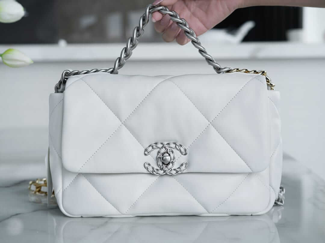 CHANEL 19 Small Flap Bag in Shiny Lambskin - White & Silver