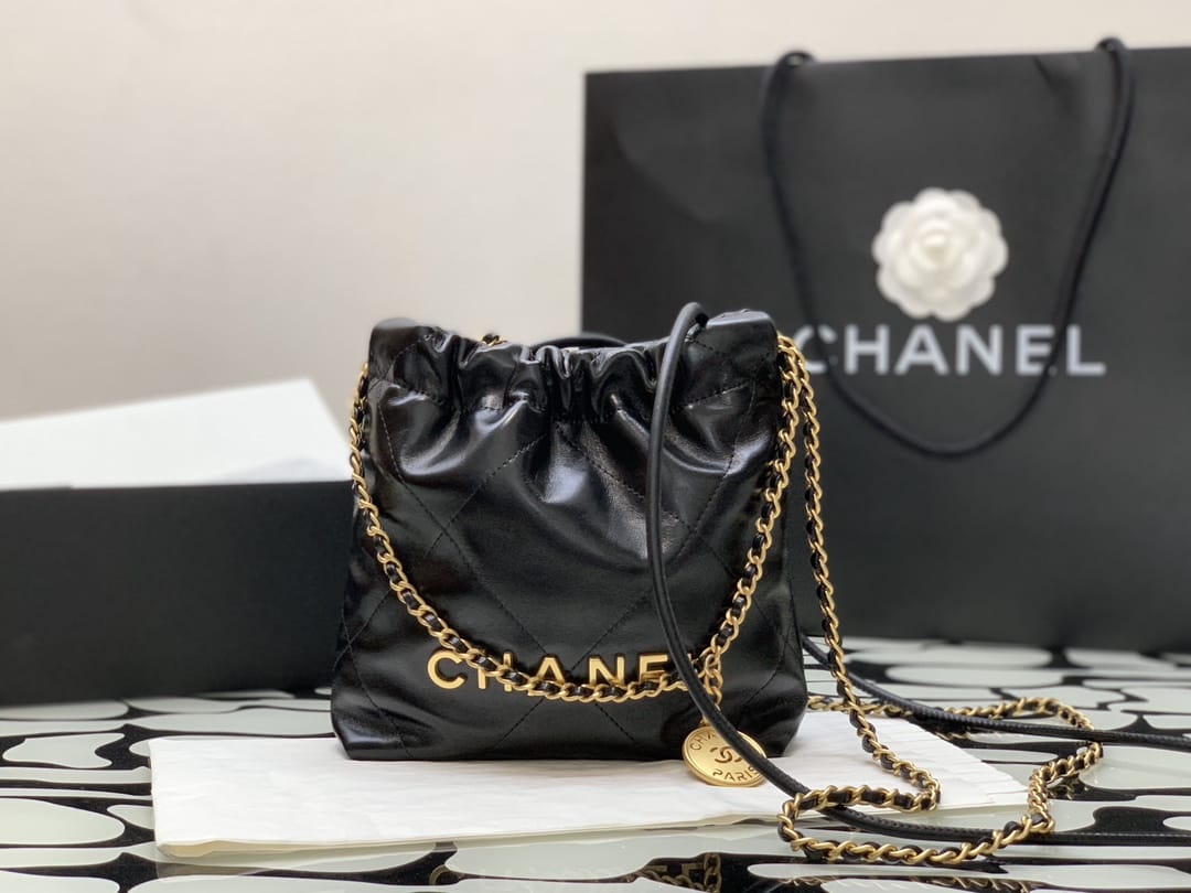 CHANEL 22 Mini Hobo Bag in Shiny Calfskin - Black 