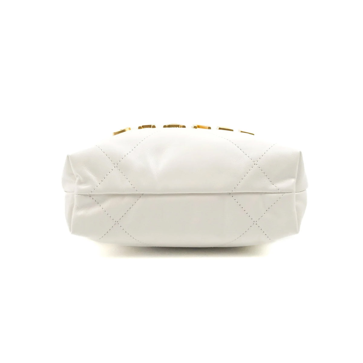 CHANEL 22 Mini Hobo Bag in Shiny Calfskin - White