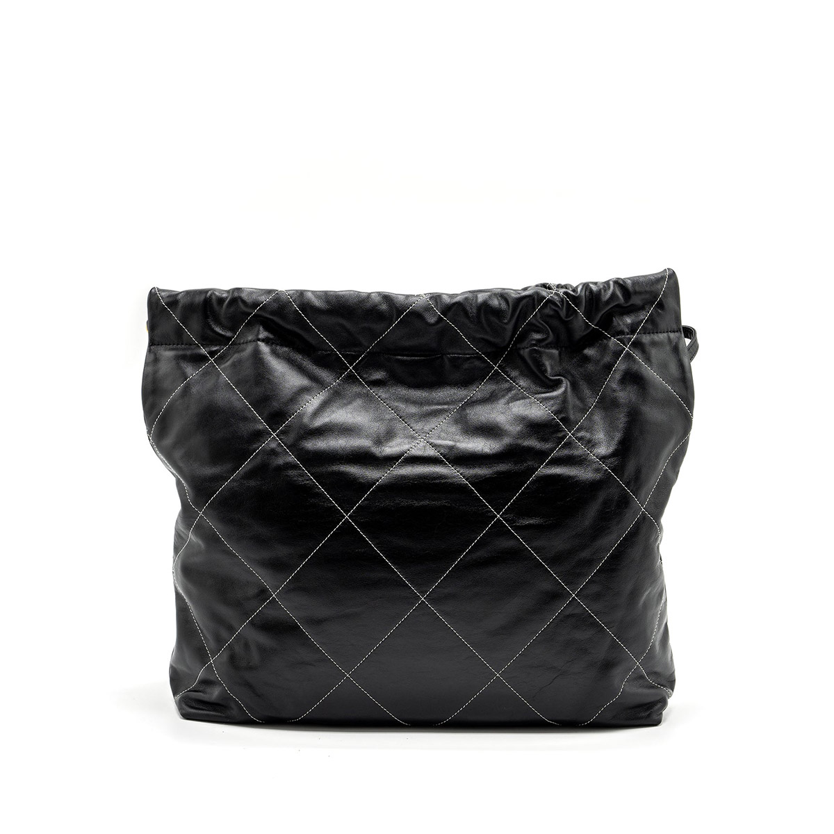 CHANEL 22 Medium Hobo Bag in Shiny Calfskin - Black & White