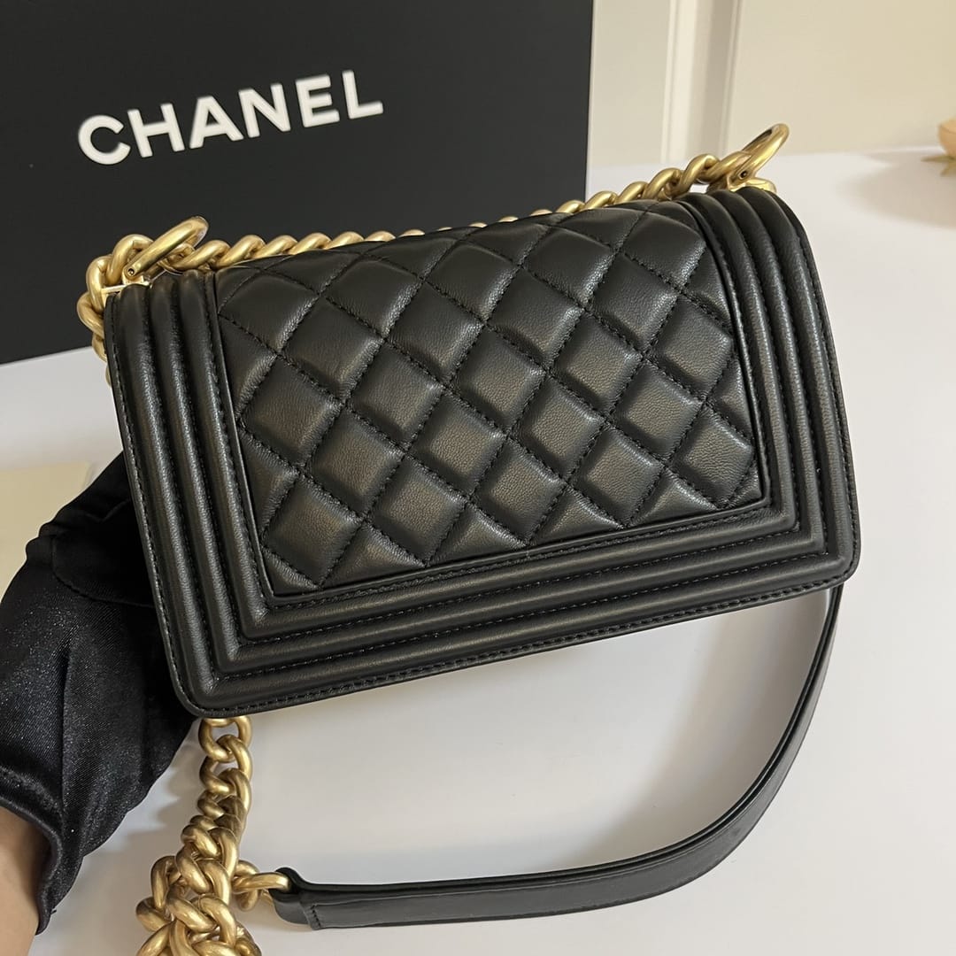 CHANEL BOY Small Flap Bag in Calfskin Leather - Black & Gold