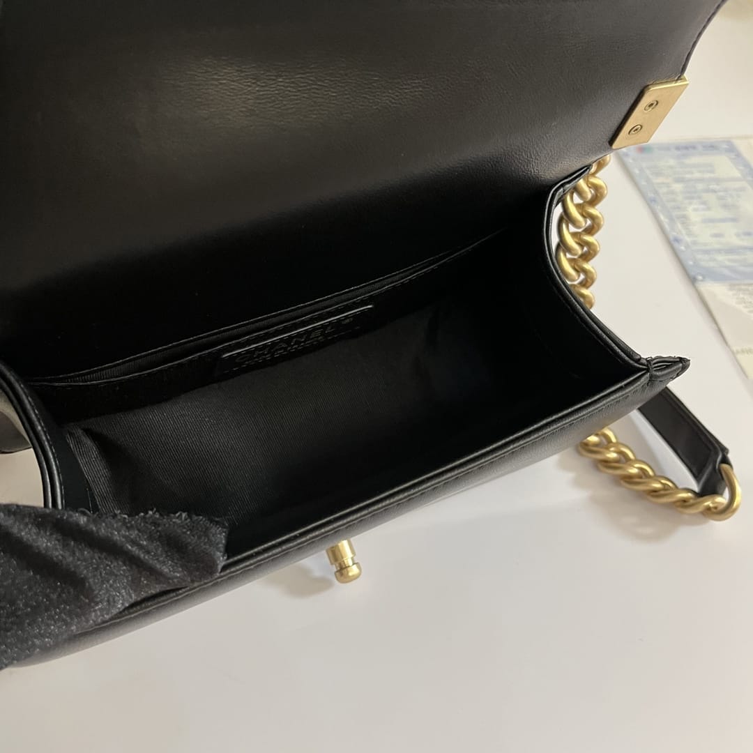 CHANEL BOY Small Flap Bag in Calfskin Leather - Black & Gold