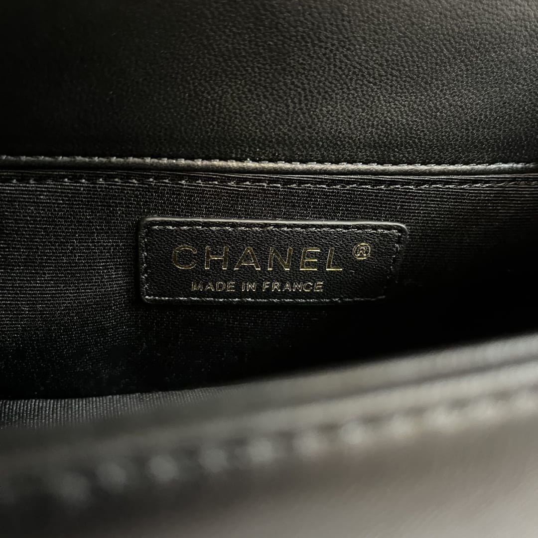 CHANEL BOY Small Flap Bag in Calfskin Leather - Black & Gold