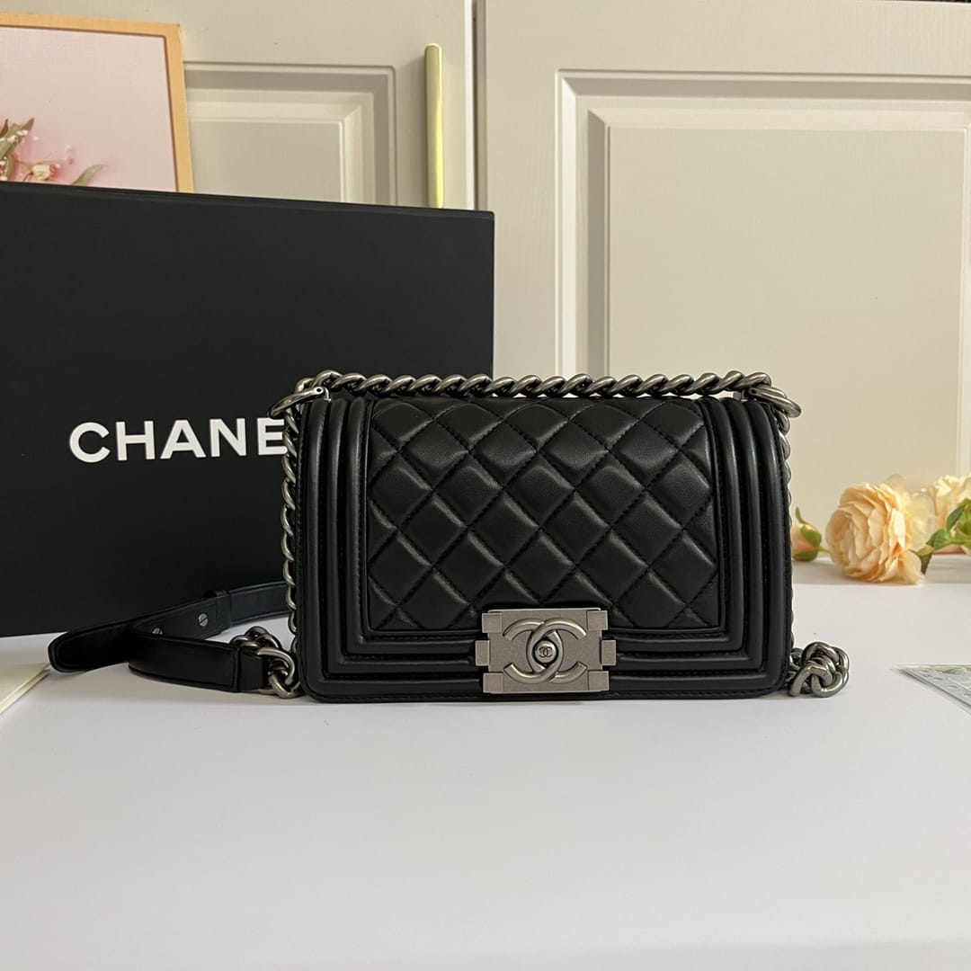 CHANEL BOY Small Flap Bag in Calfskin Leather - Black & Silver