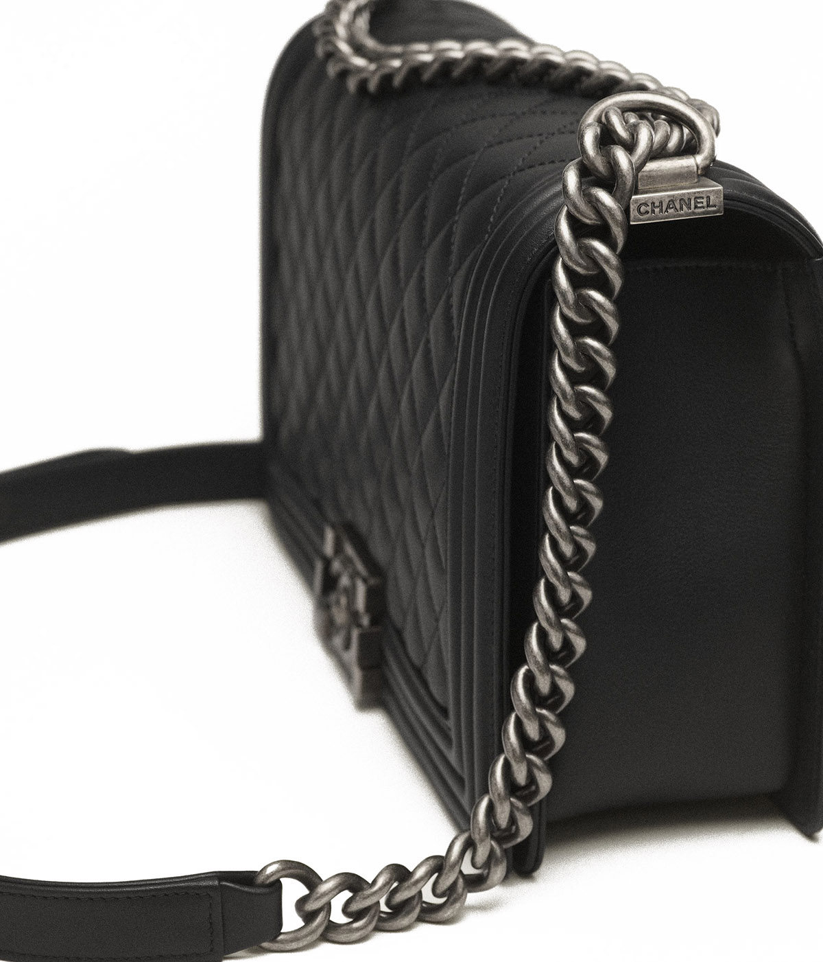 CHANEL BOY Medium Flap Bag in Calfskin Leather - Black & Silver