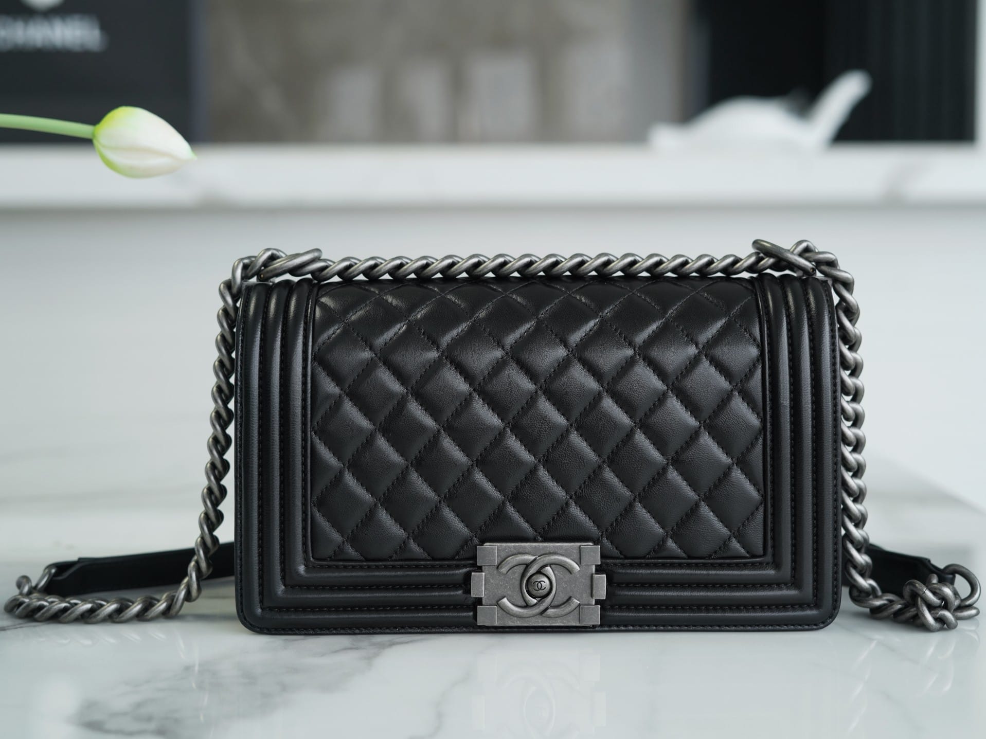 CHANEL BOY Medium Flap Bag in Calfskin Leather - Black & Silver