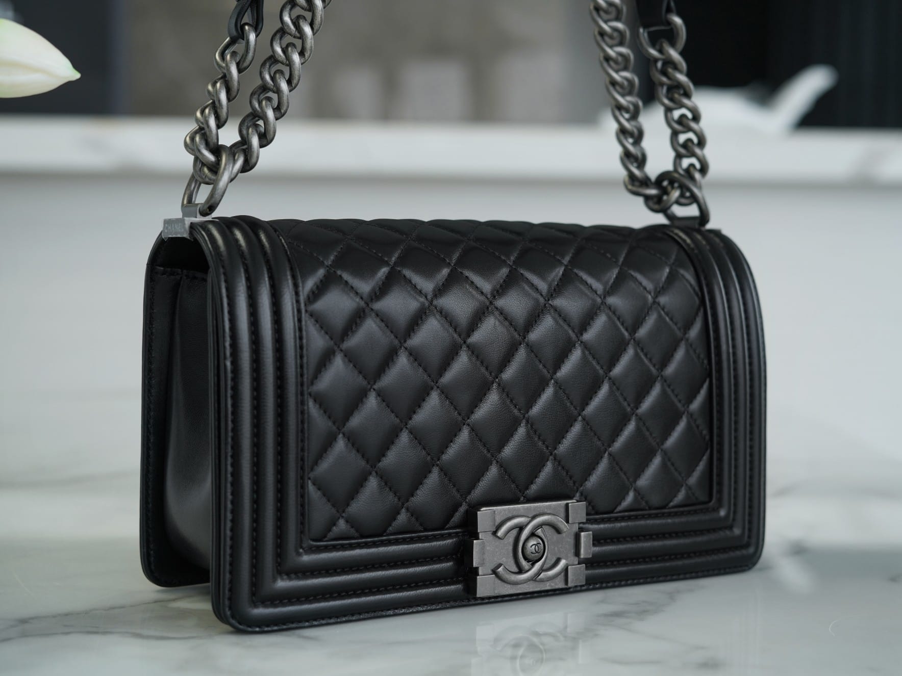 CHANEL BOY Medium Flap Bag in Calfskin Leather - Black & Silver