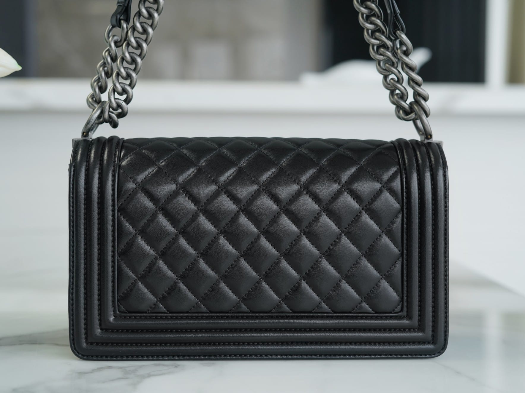 CHANEL BOY Medium Flap Bag in Calfskin Leather - Black & Silver