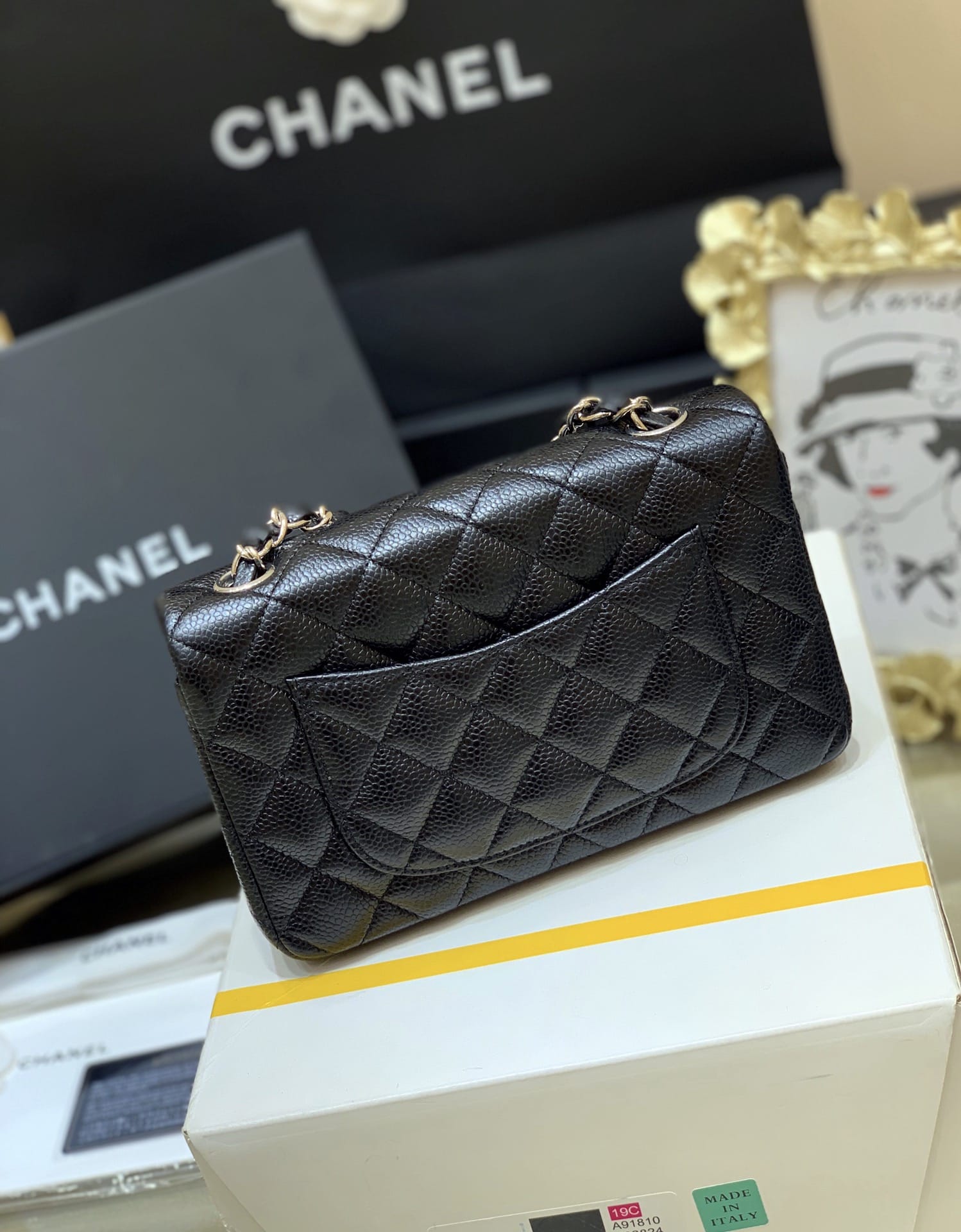 CHANEL Mini Classic Flap Bag in Grained Calfskin- Black