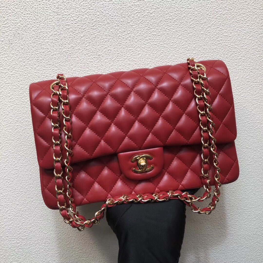 CHANEL Classic 11.12 Flap Bag in Lambskin - Red