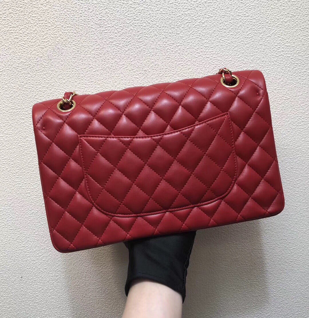 CHANEL Classic 11.12 Flap Bag in Lambskin - Red