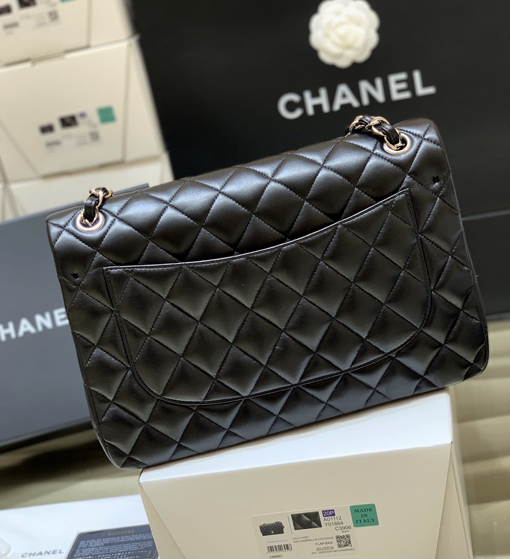 CHANEL Large Classic Flap Bag in Lambskin - Black