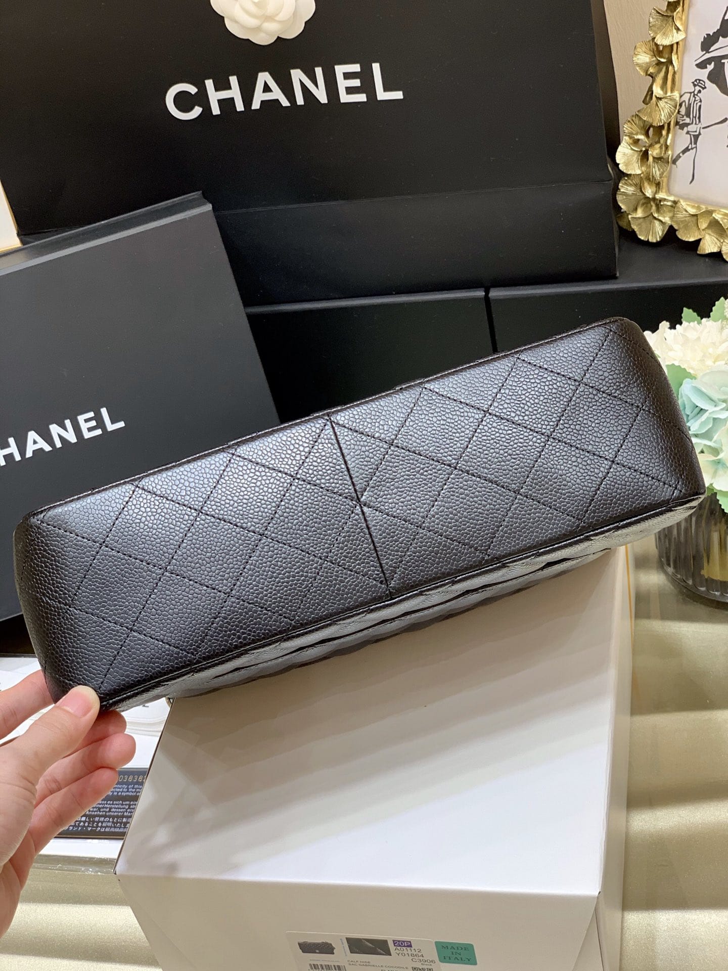 CHANEL Large Classic Flap Bag in Grained Calfskin - Black & Silver