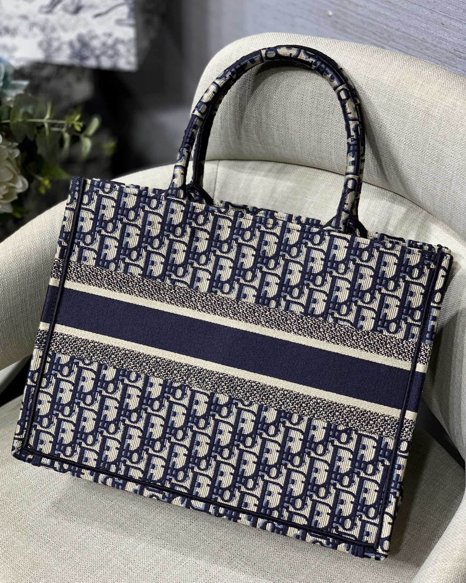 Dior Medium Book Tote Ecru and Blue Dior Oblique Embroidery