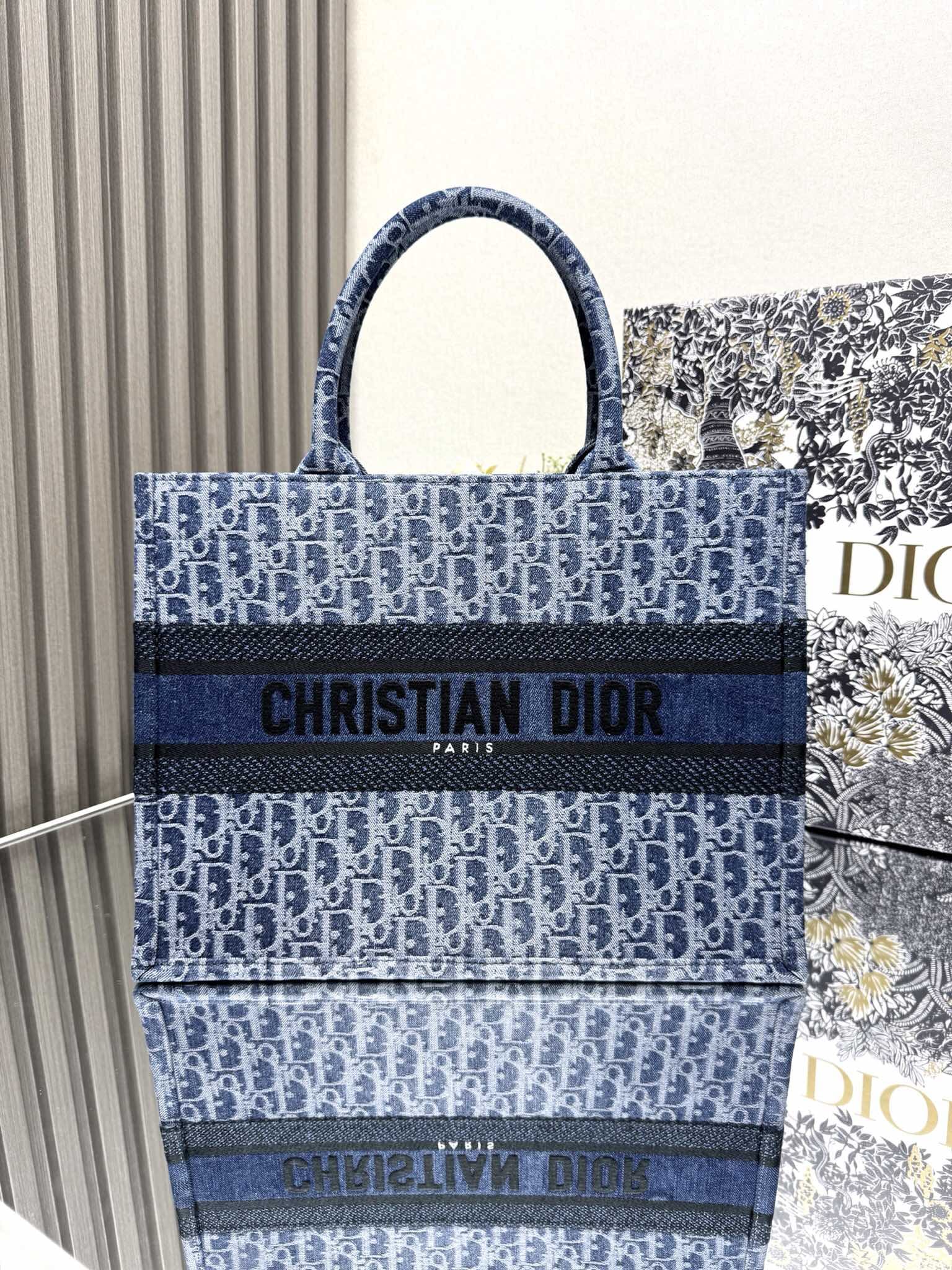 Dior Medium Book Tote Blue Denim Dior Oblique Jacquard