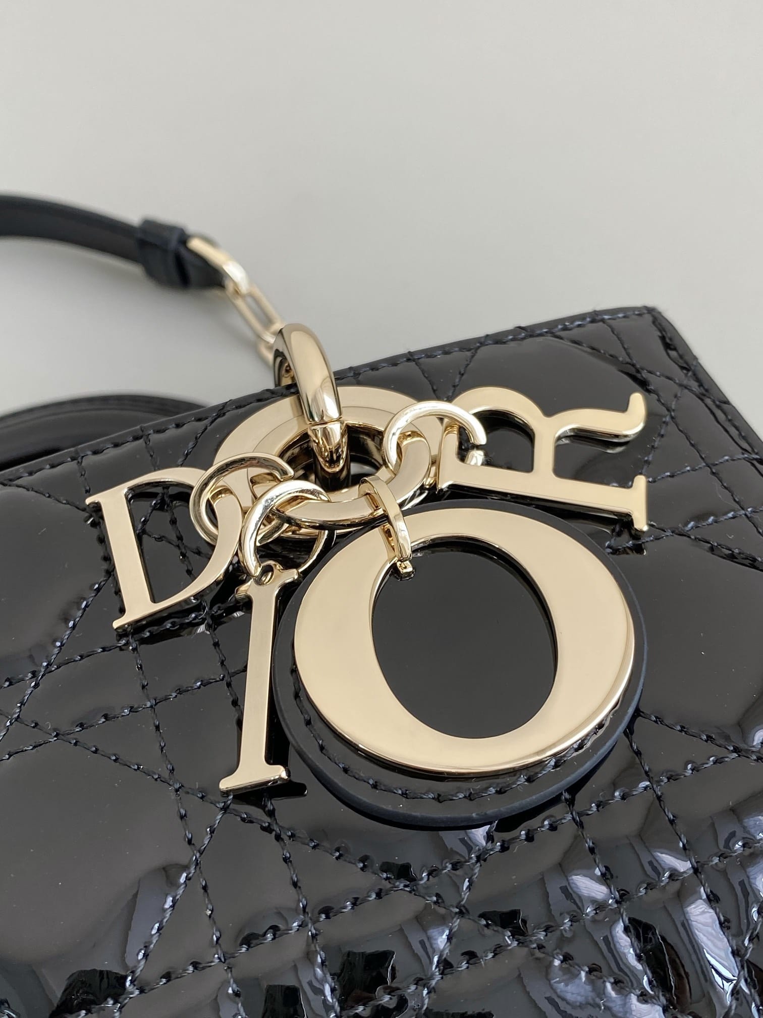 Dior Small Lady D-Joy Bag in Patent Cannage Calfskin - Black