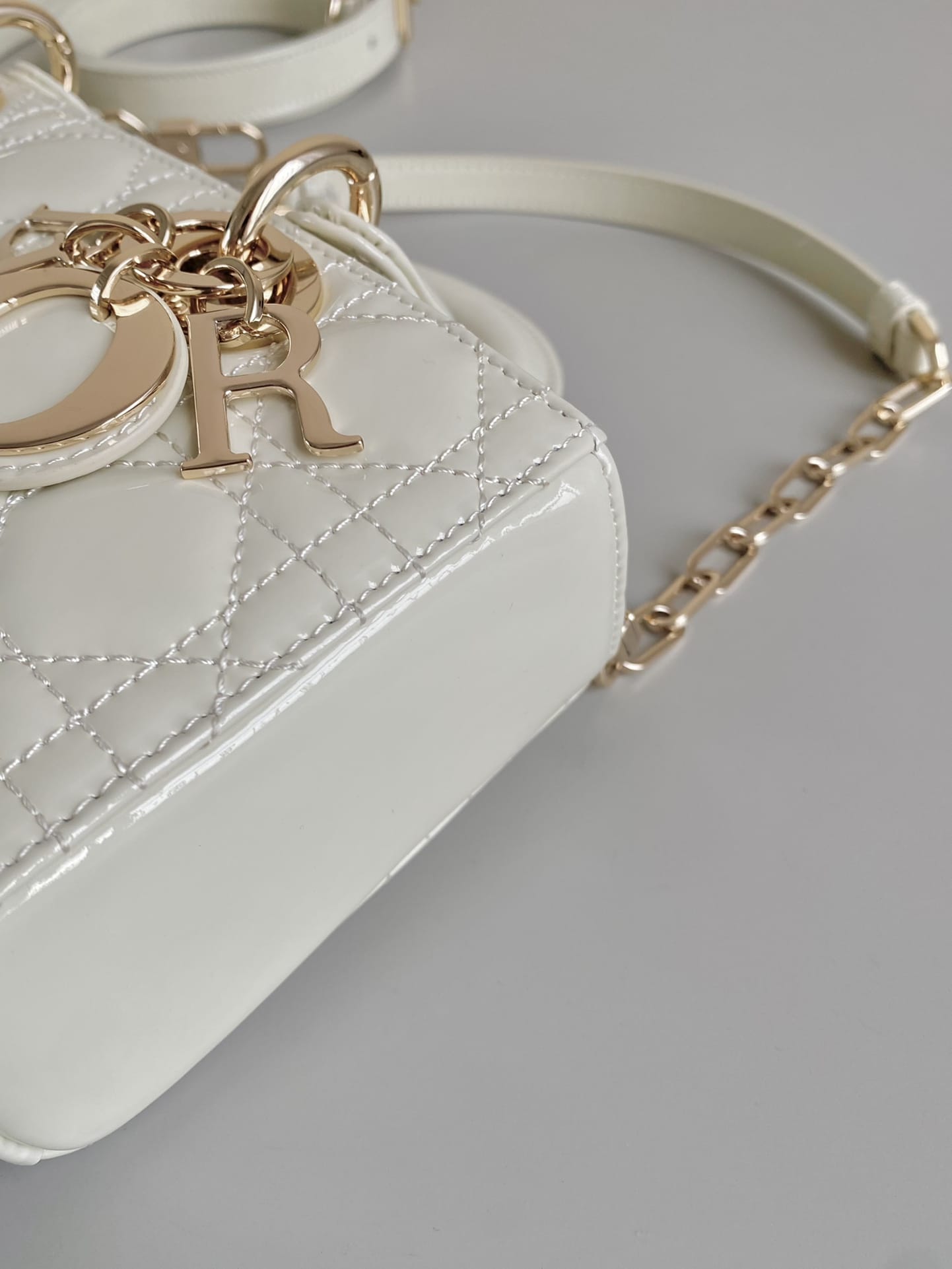 Dior Small Lady D-Joy Bag in Patent Cannage Calfskin - Latte