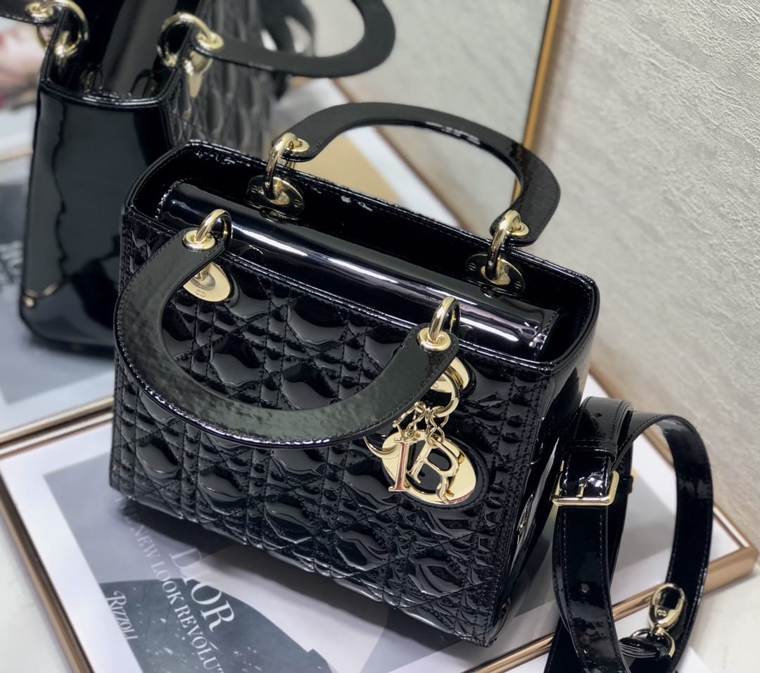 Dior Medium Lady Dior Bag in Patent Cannage Calfskin - Black