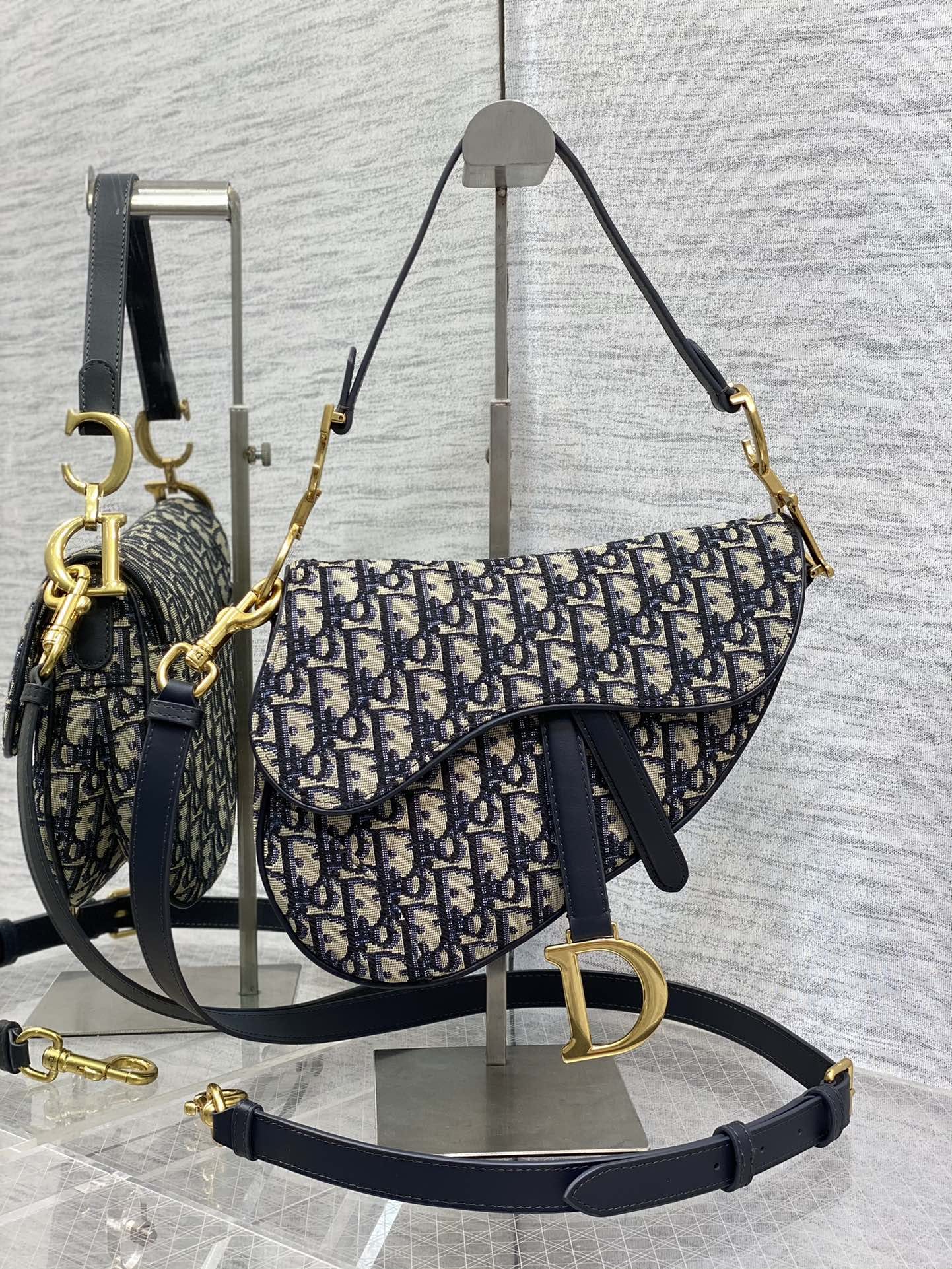 Dior Saddle Bag with Strap in Oblique Jacquard - Blue Dior