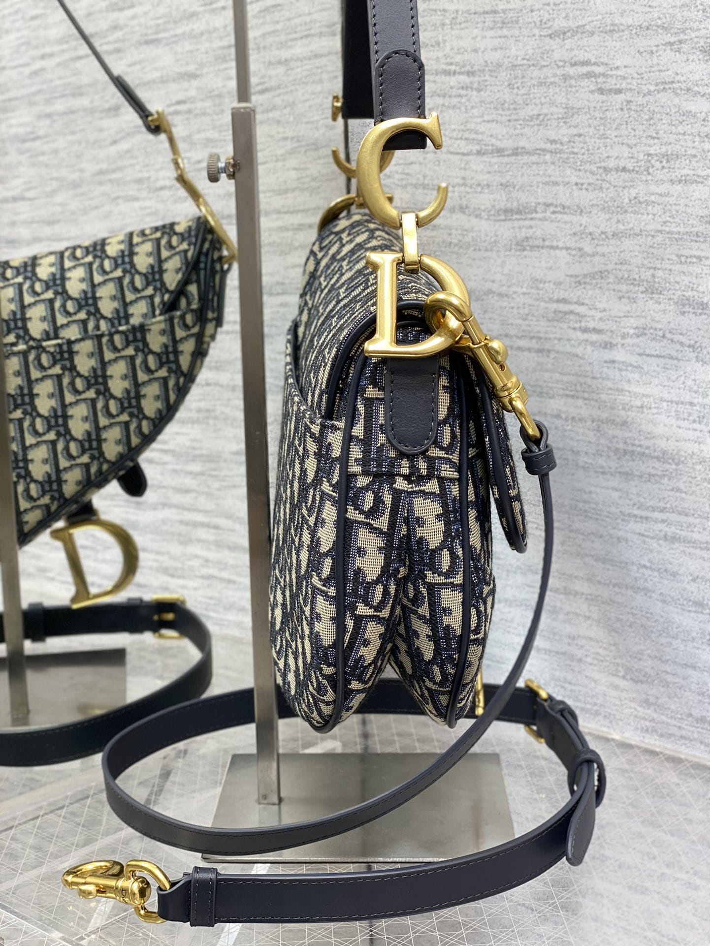 Dior Saddle Bag with Strap in Oblique Jacquard - Blue Dior