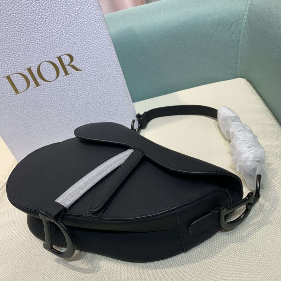 Dior Saddle Bag in Calfskin - Ultramatte Black