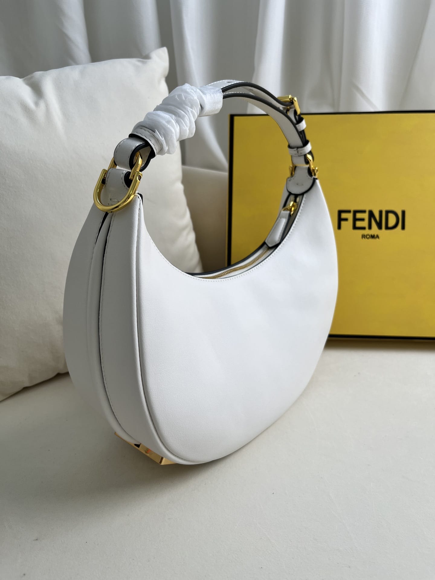 FENDI TIMELESS Fendigraphy Small White Leather Bag