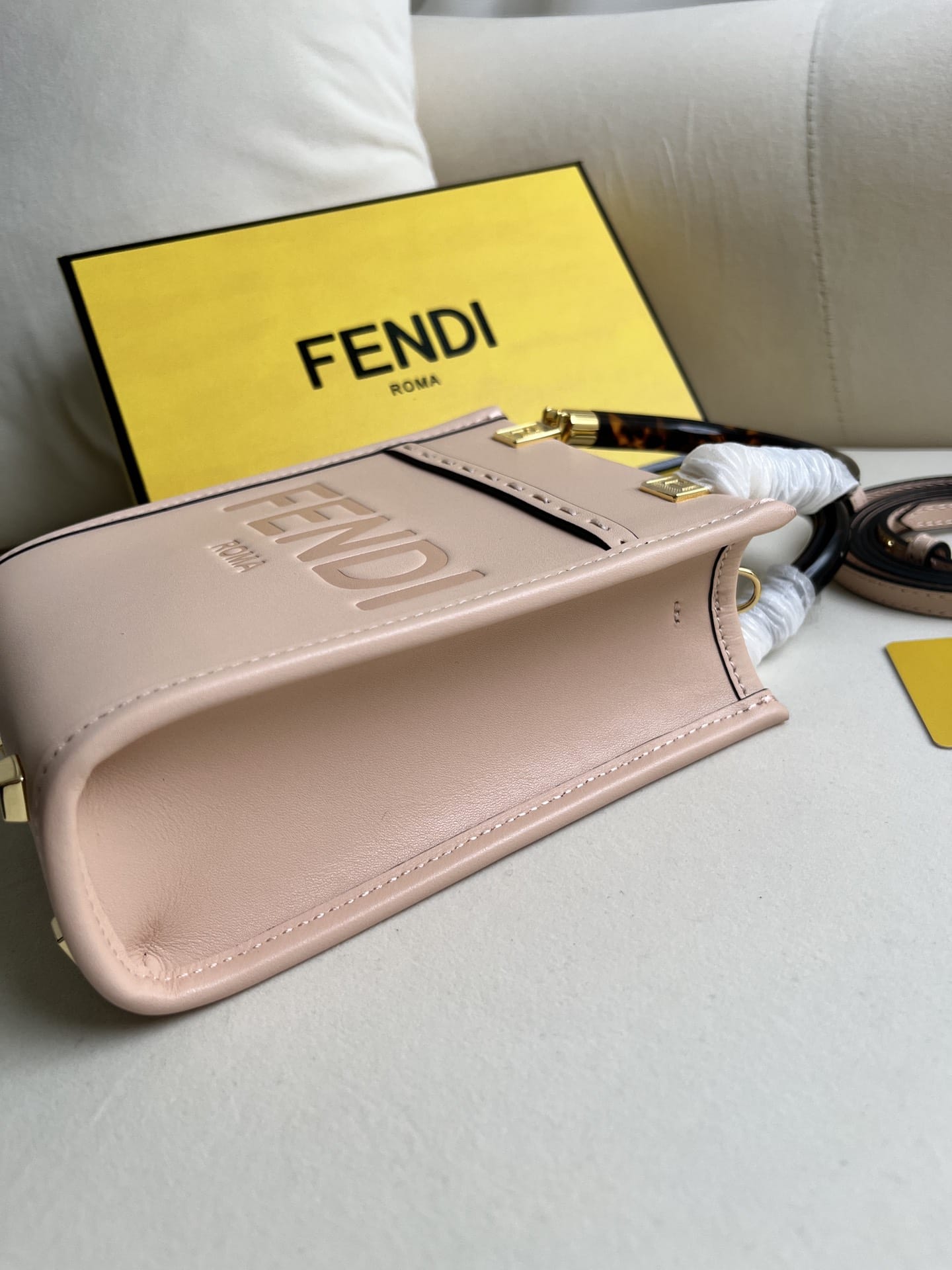 FENDI Mini Sunshine Shopper Pink Leather Bag