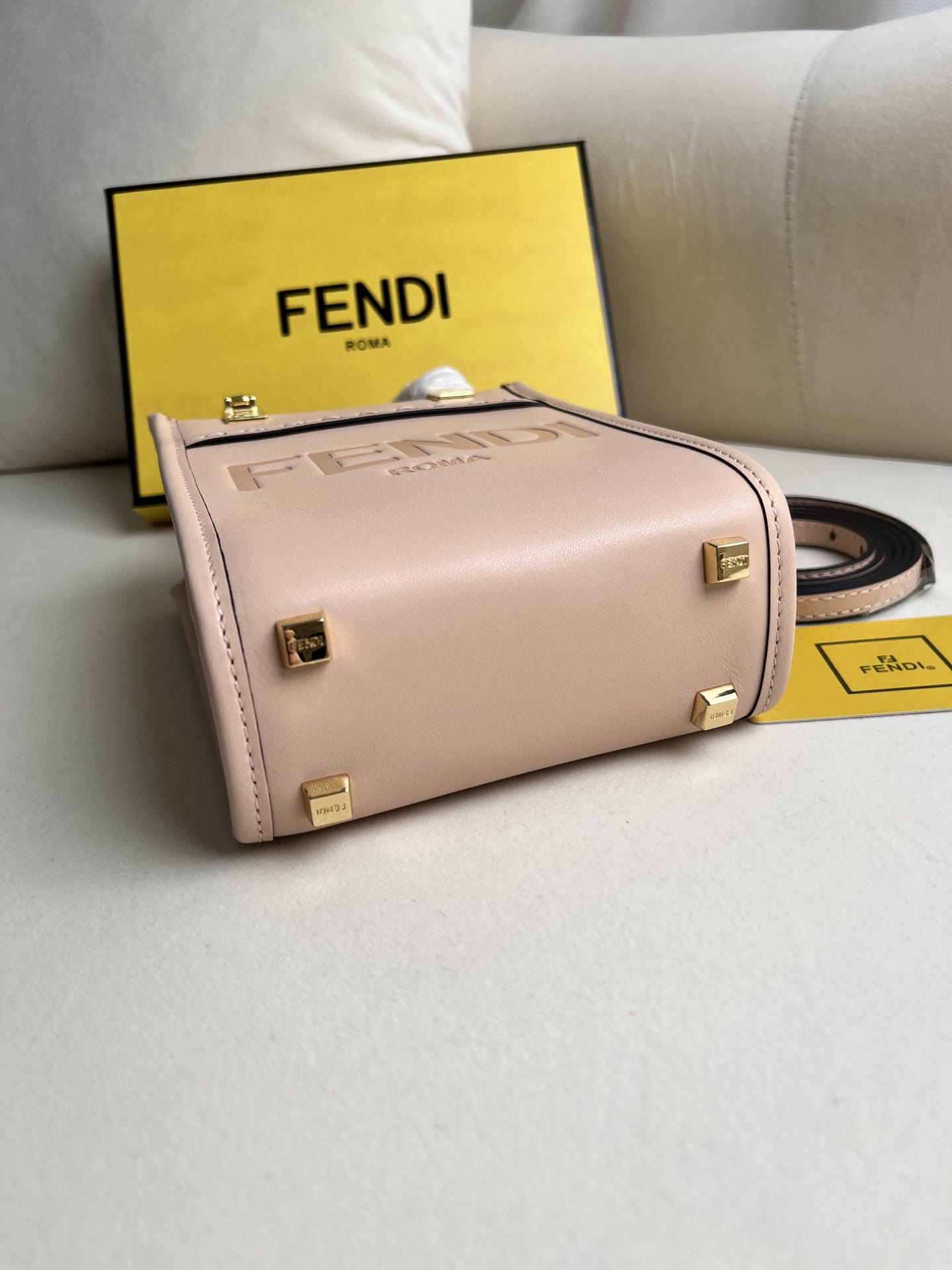 FENDI Mini Sunshine Shopper Pink Leather Bag